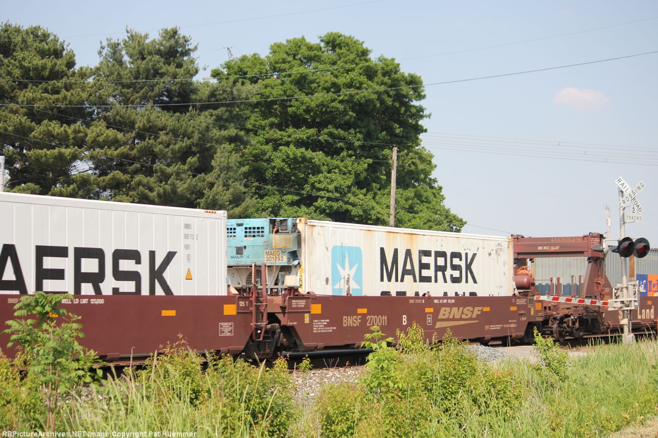 BNSF 270011