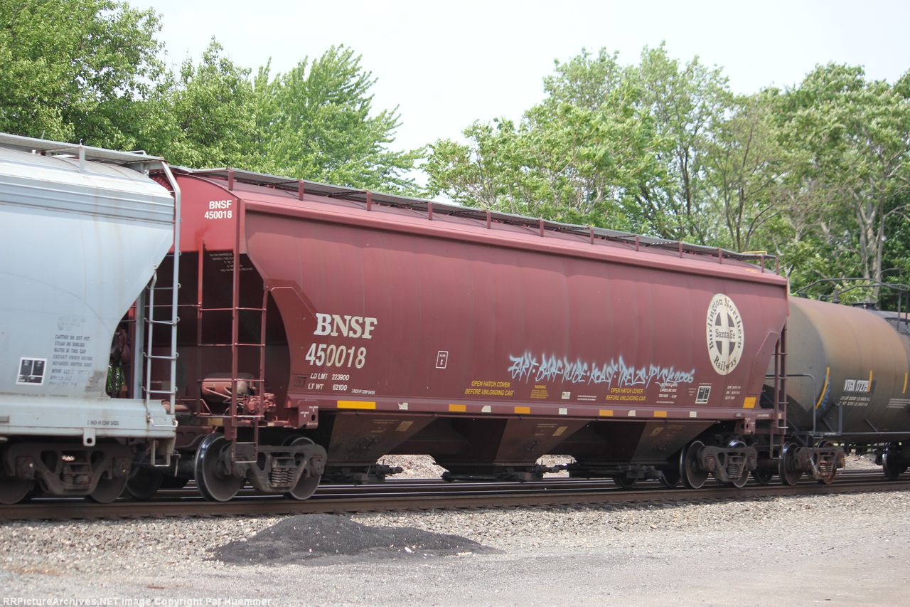 BNSF 450018