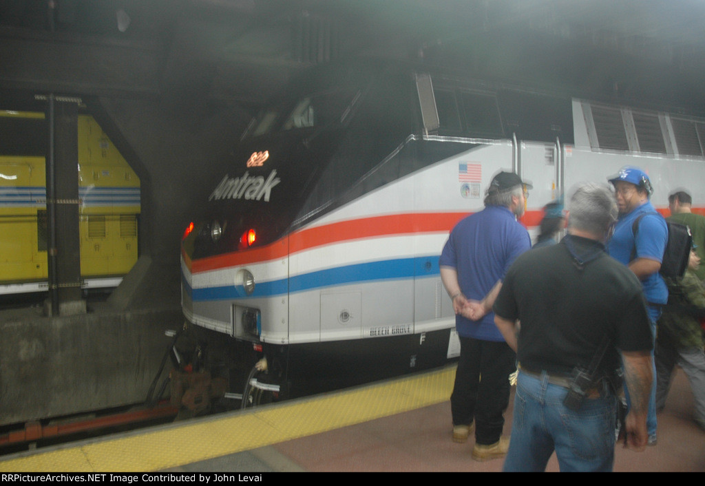 Amtrak P40 # 822