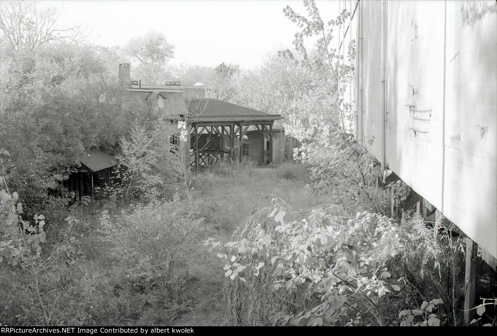 Back of office/scale