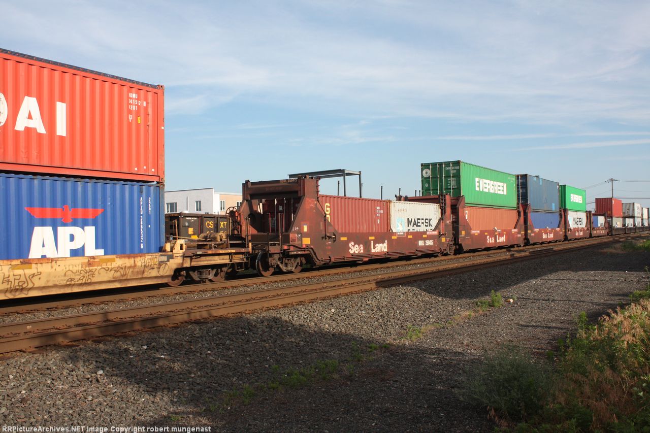 sea land gundson well cars