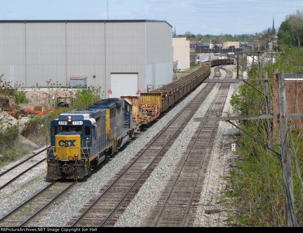 CSX 2261 & 6465 lead rail train W014-19 towards Wyoming Yard