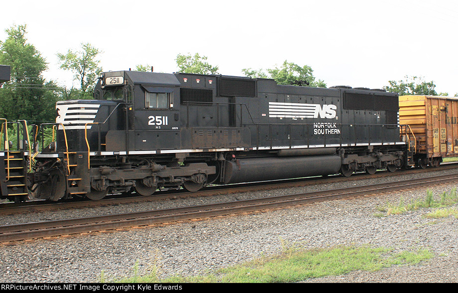 NS SD70 #2511 on 18G