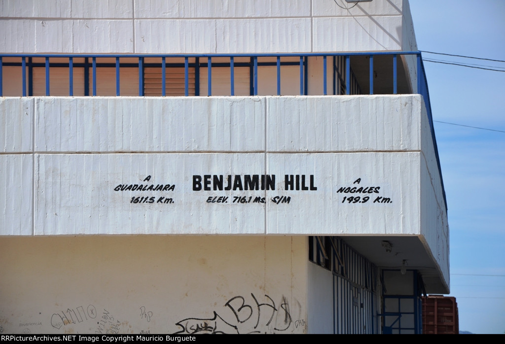 Benjamin Hill Station, Line T-150