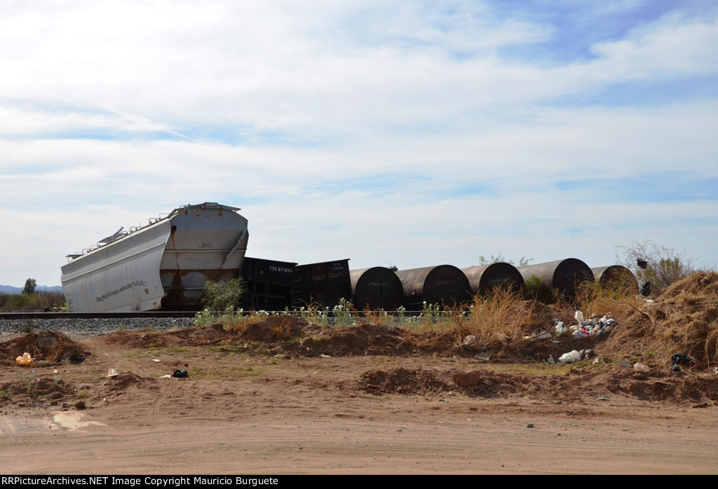 Hoppers and tanks at rail car cementery