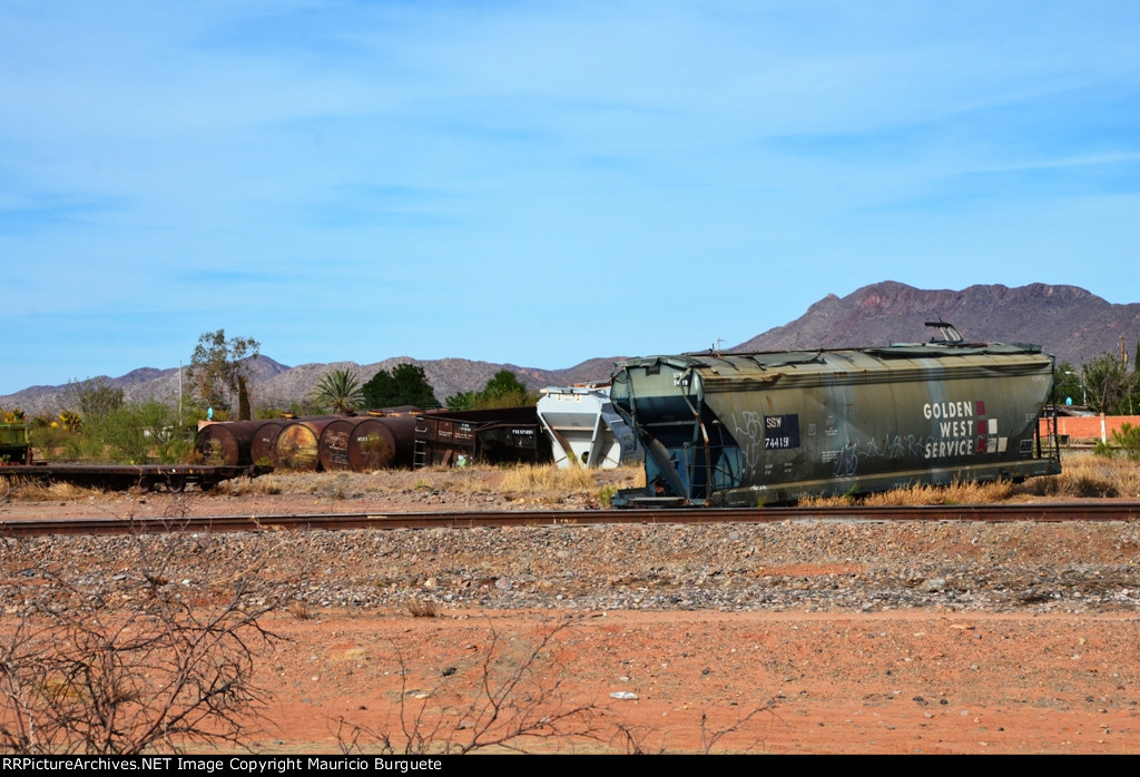 Rail cars cementery in Benjamin Hill