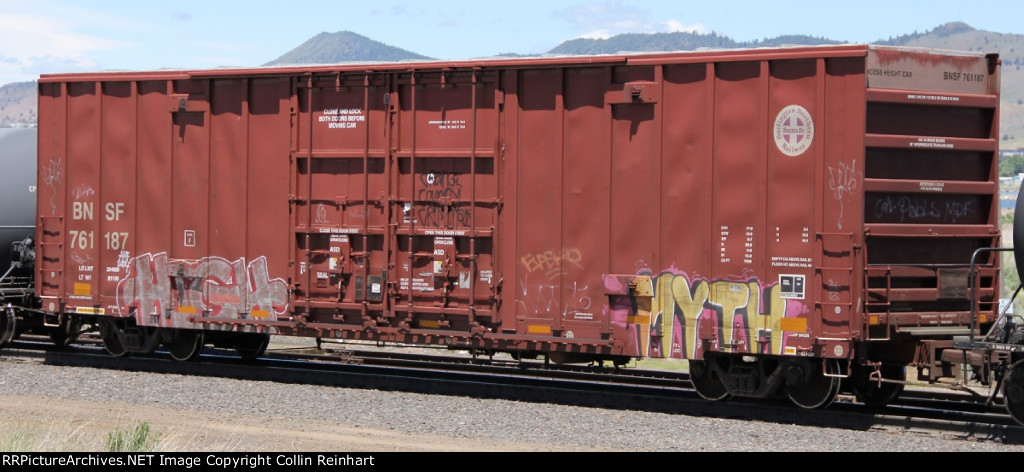 BNSF 761187