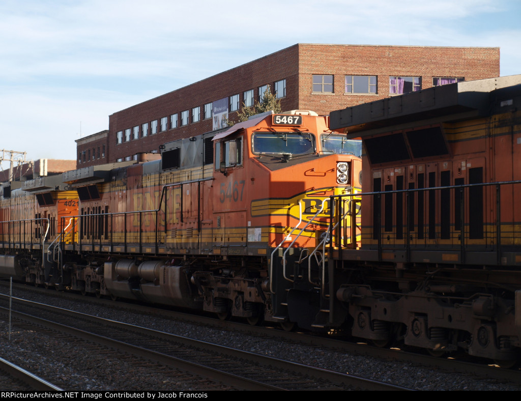BNSF 5467