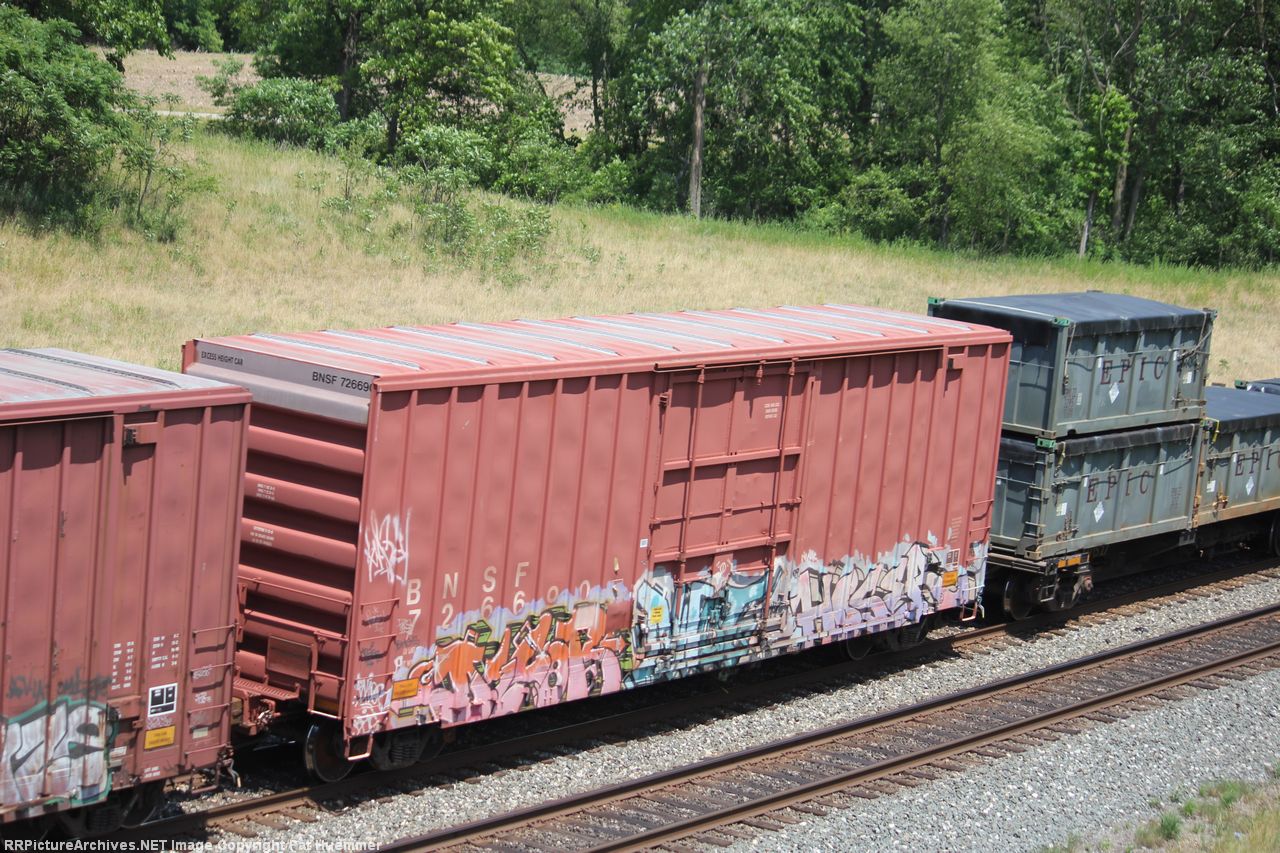 BNSF 726690