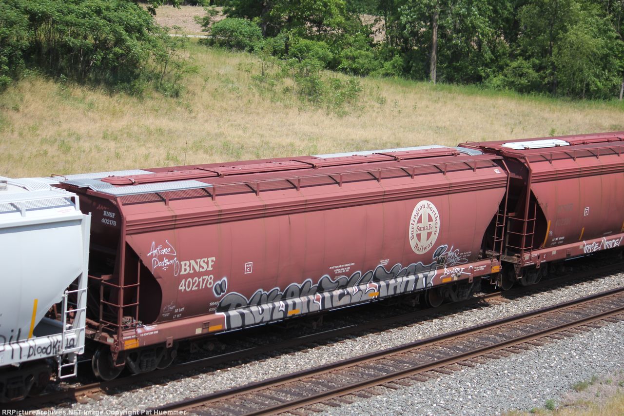 BNSF 402178