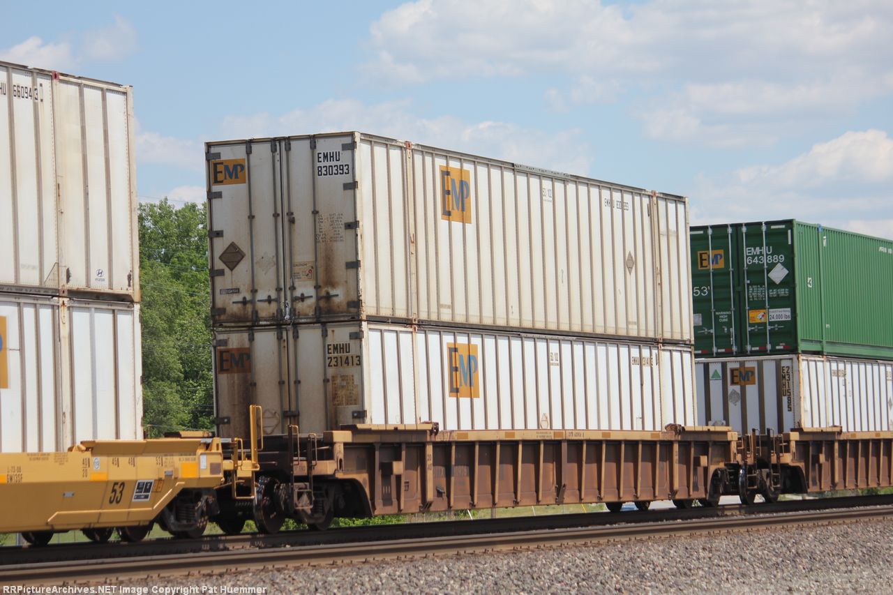 EMHU 830393
