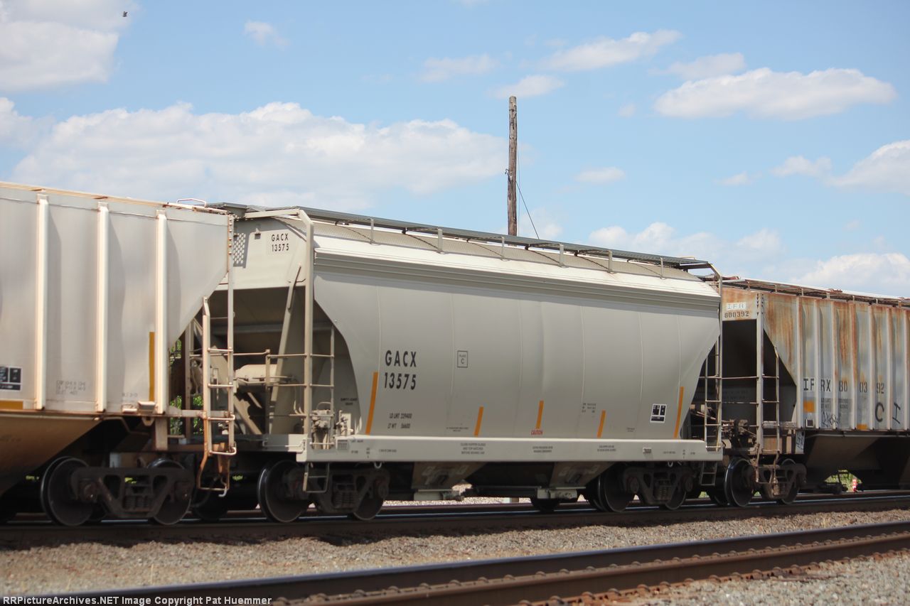 GACX 13575