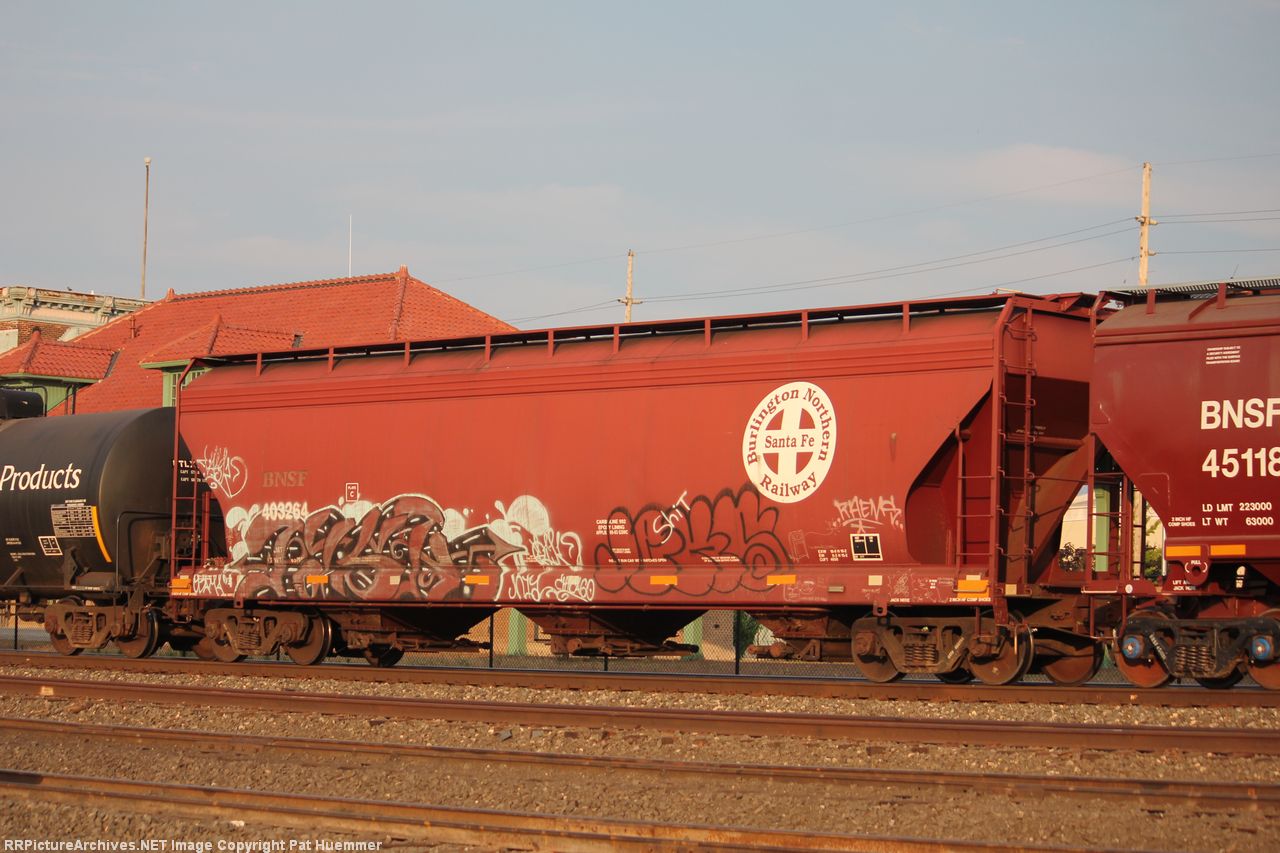 BNSF 403264