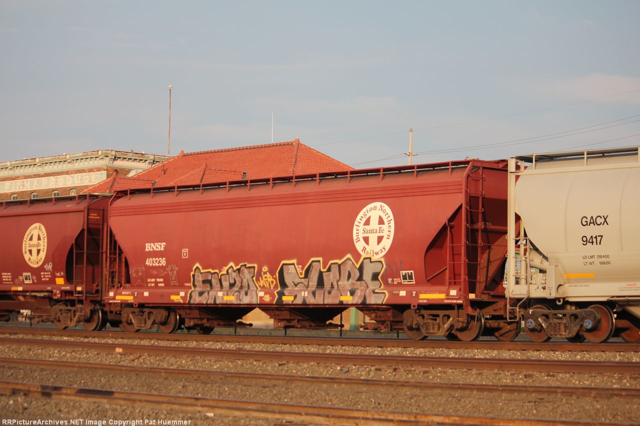 BNSF 403236