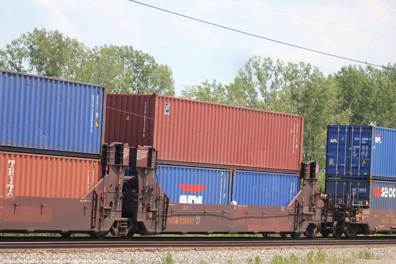 BNSF 236047