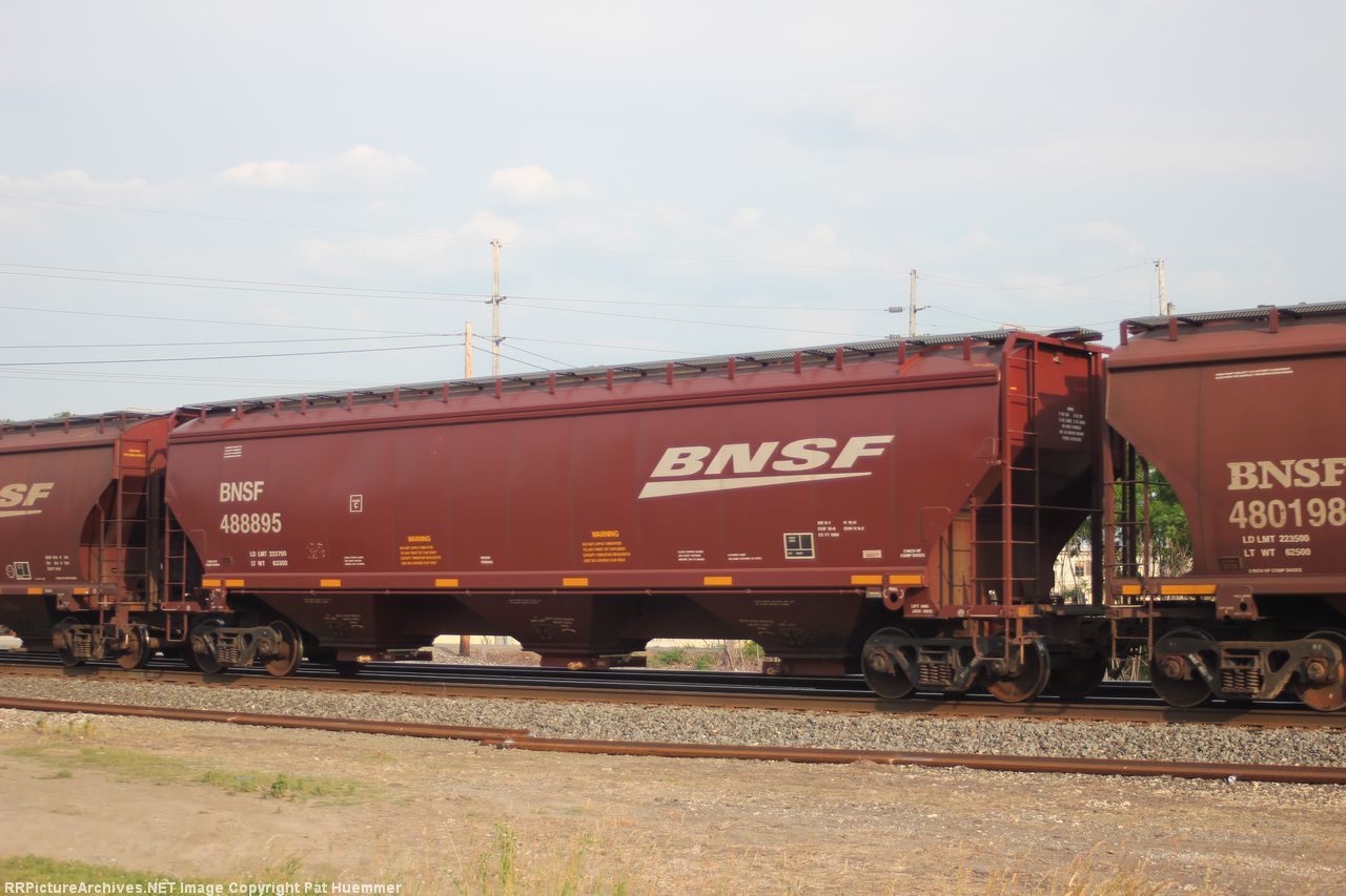 BNSF 488895