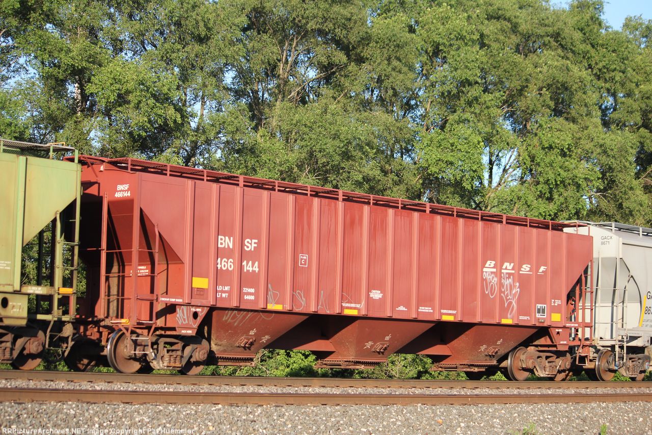 BNSF 466144