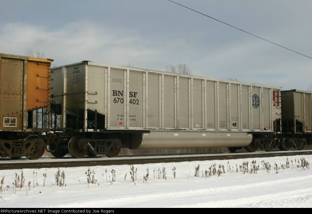 BNSF 670402