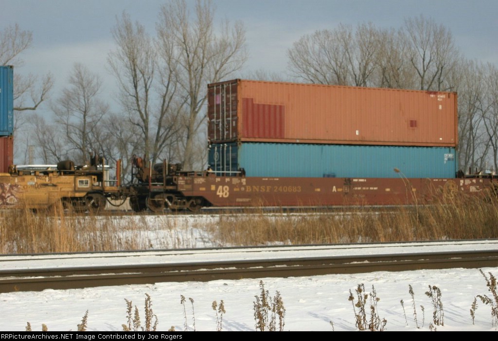 BNSF 240683
