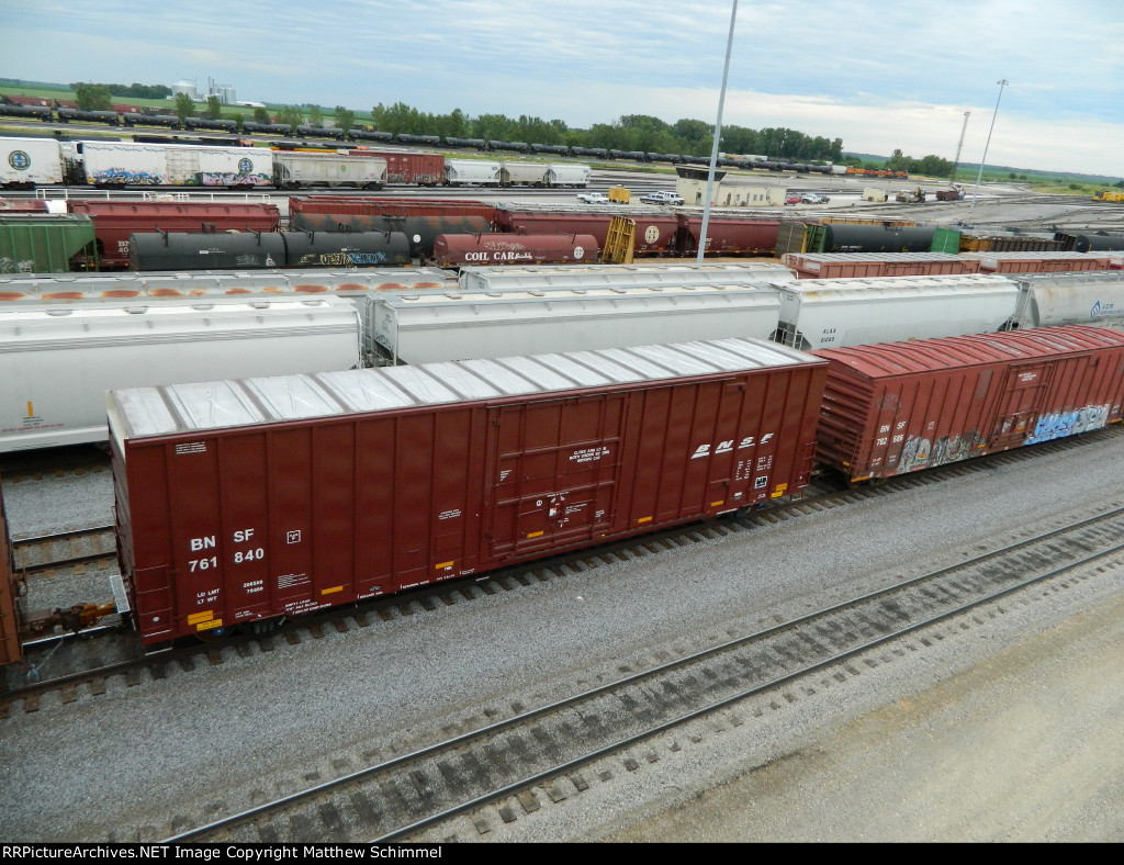 Another New BNSF Hi-Cube