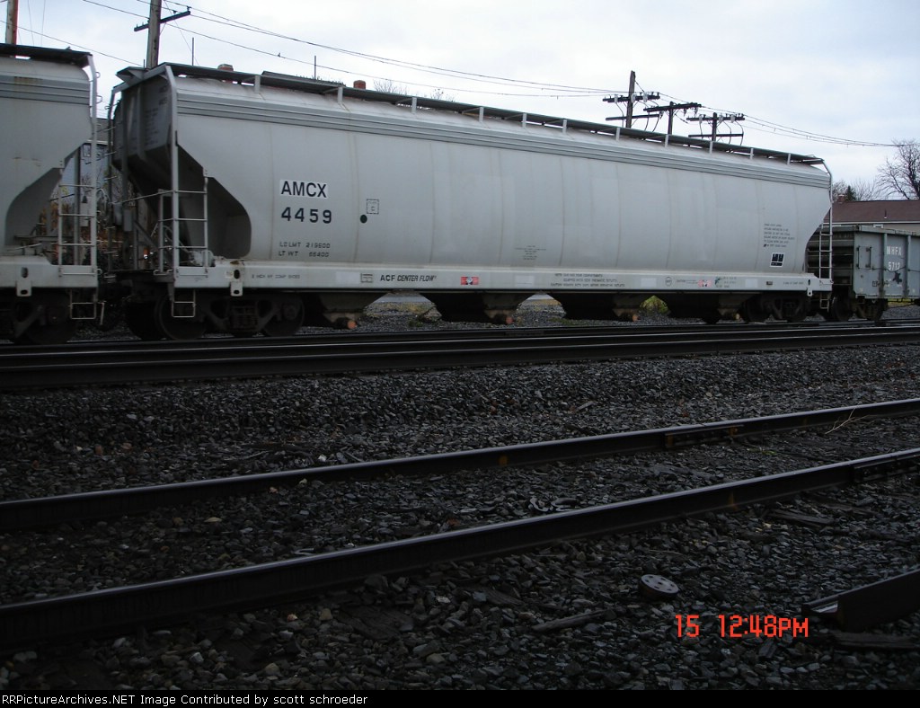 AMCX 4459 Covered Hopper EB
