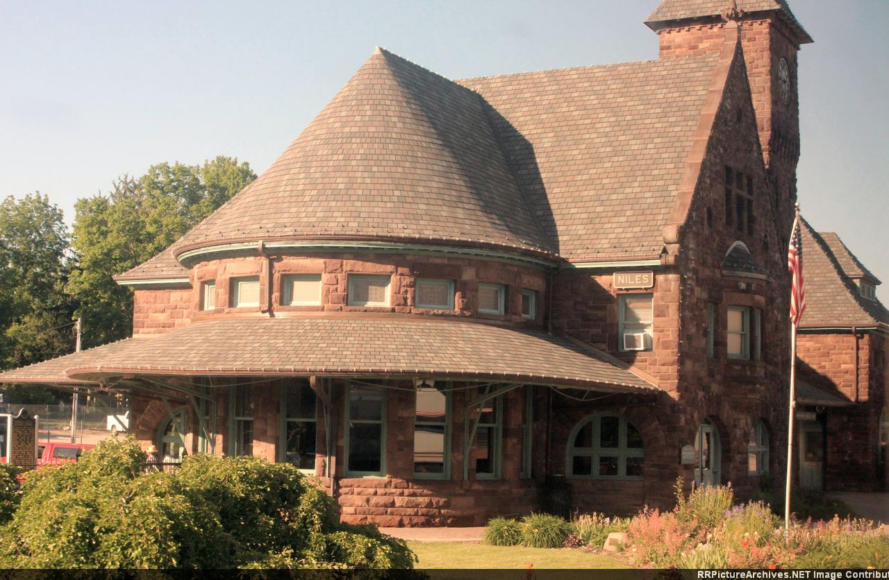 Niles Station