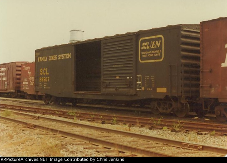 SCL/Family Lines 28507