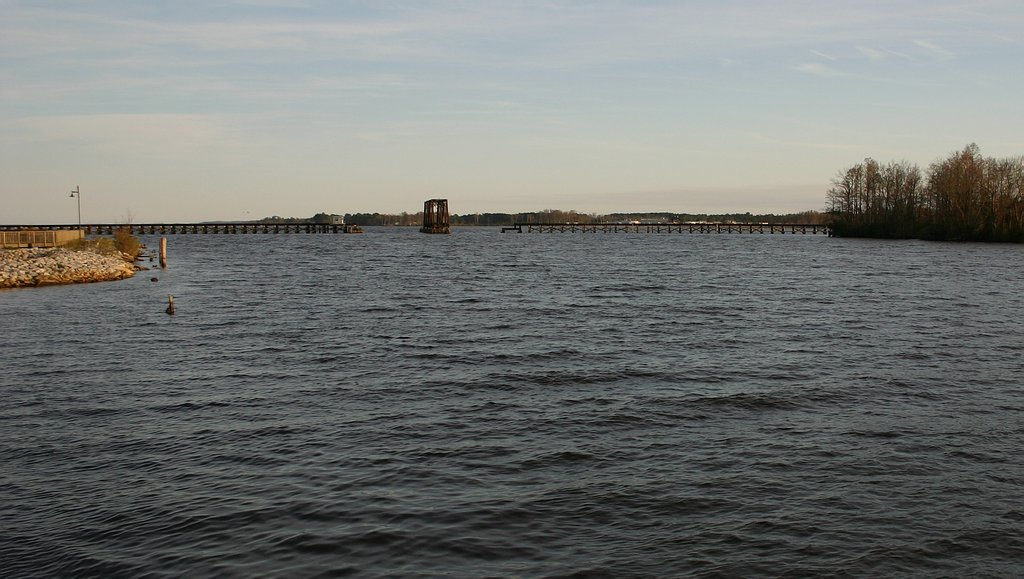 Long Pier Style Trestle Spans the Sound