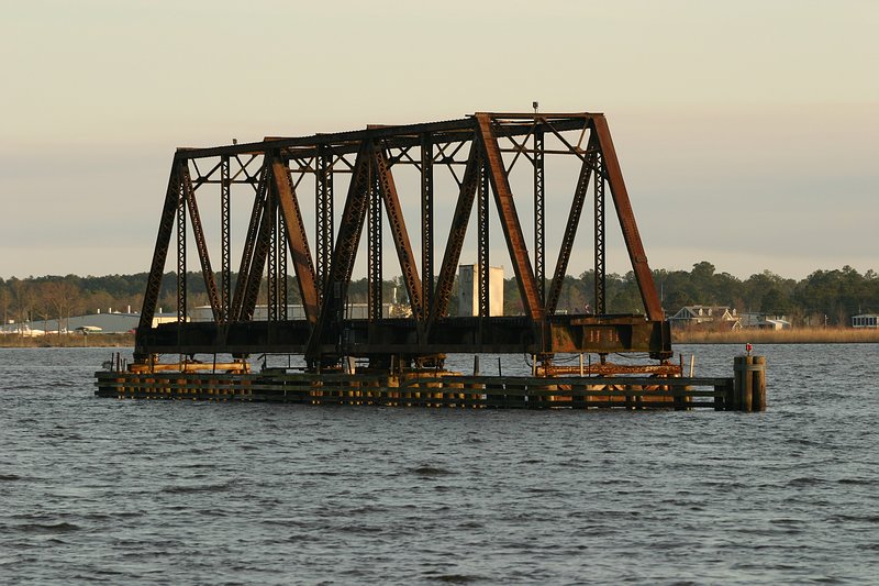 Close Up of Center Pivot Trestle