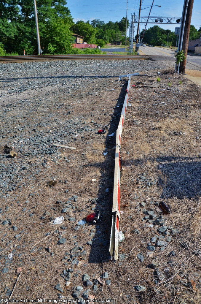 The crossing protection in the distance was completely replaced back in the winter.