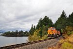 BNSF eastbound Grain train east of Stevenson WA