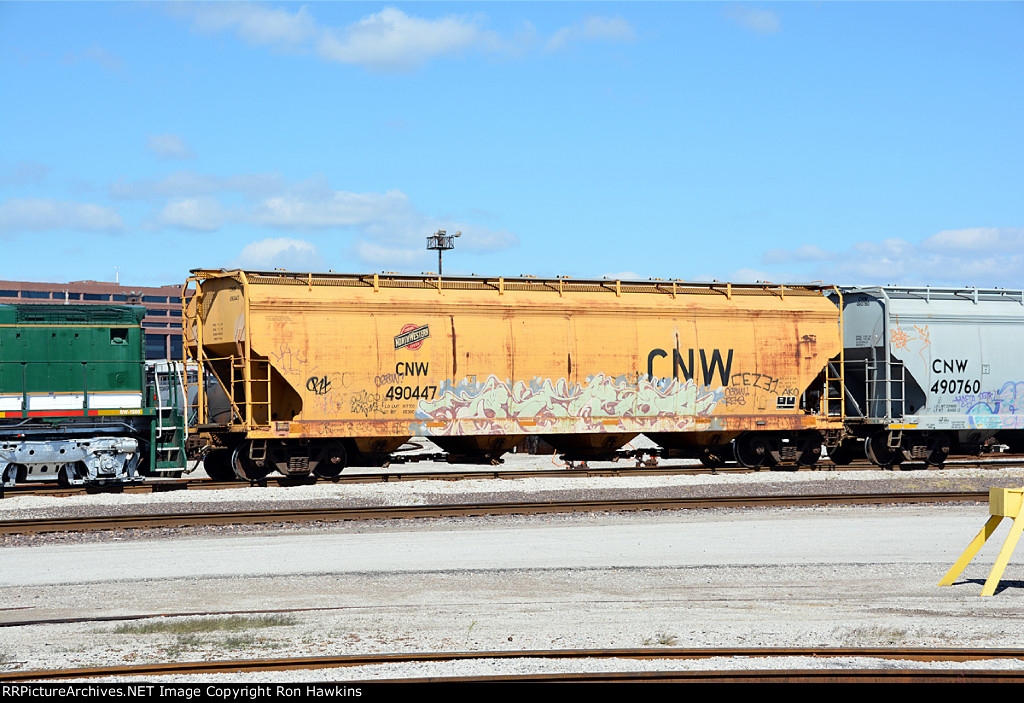 CNW 490447