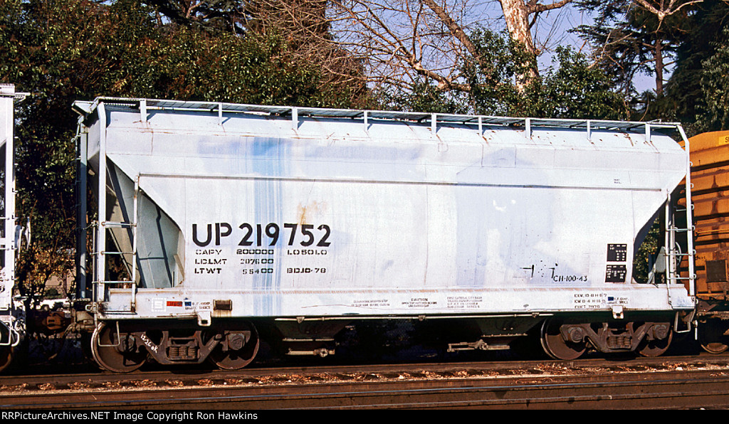 UP 219752
