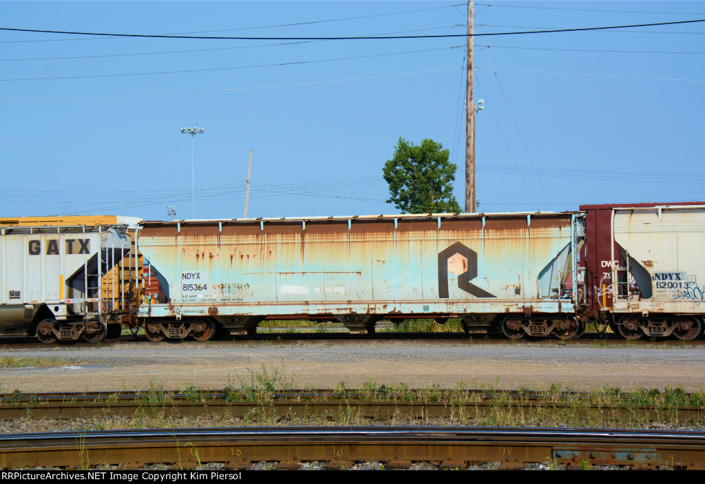 NDYX 815364 "The Rock"