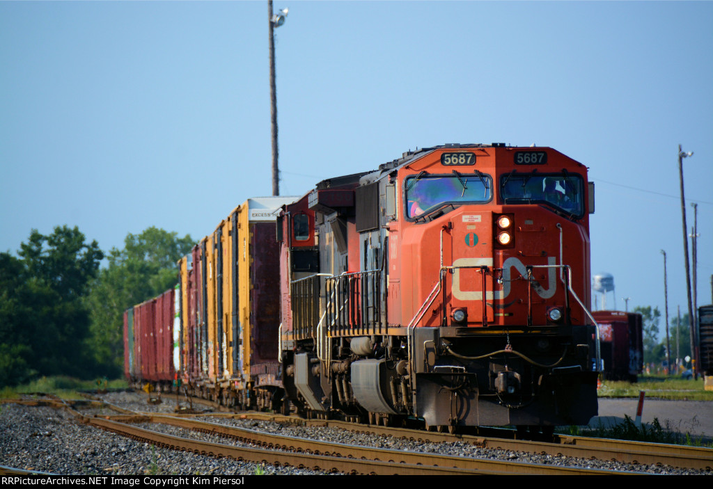 CN 5687