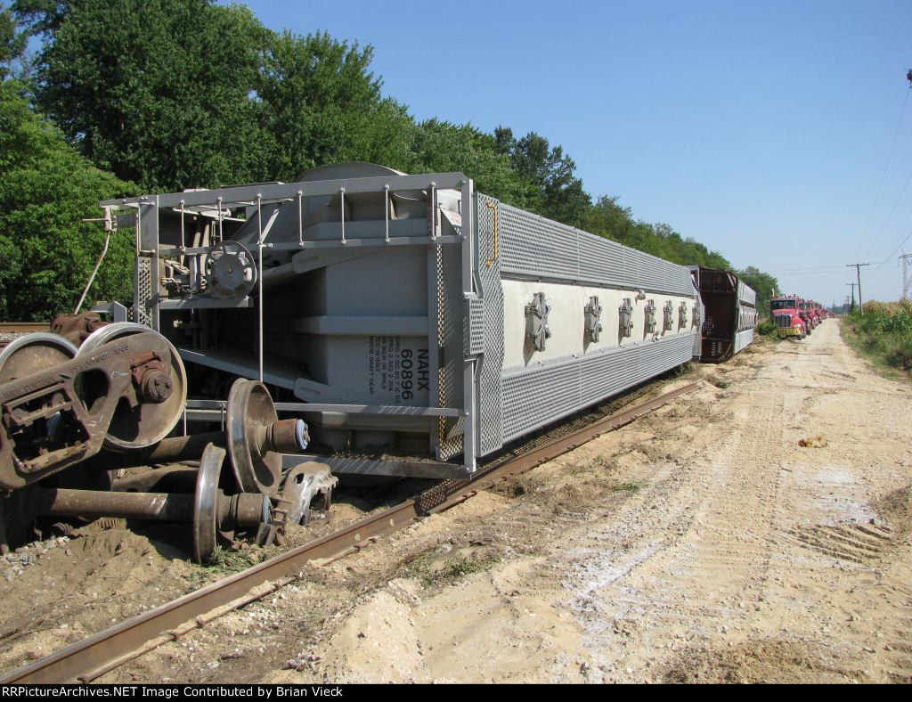 RJ Corman Derailment cleanup