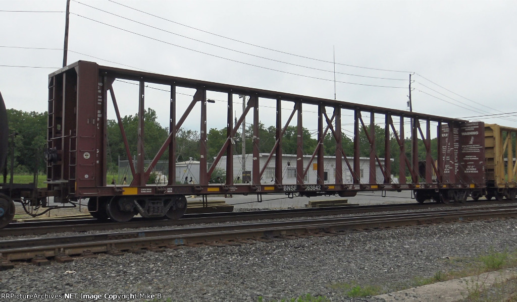 BNSF 563642