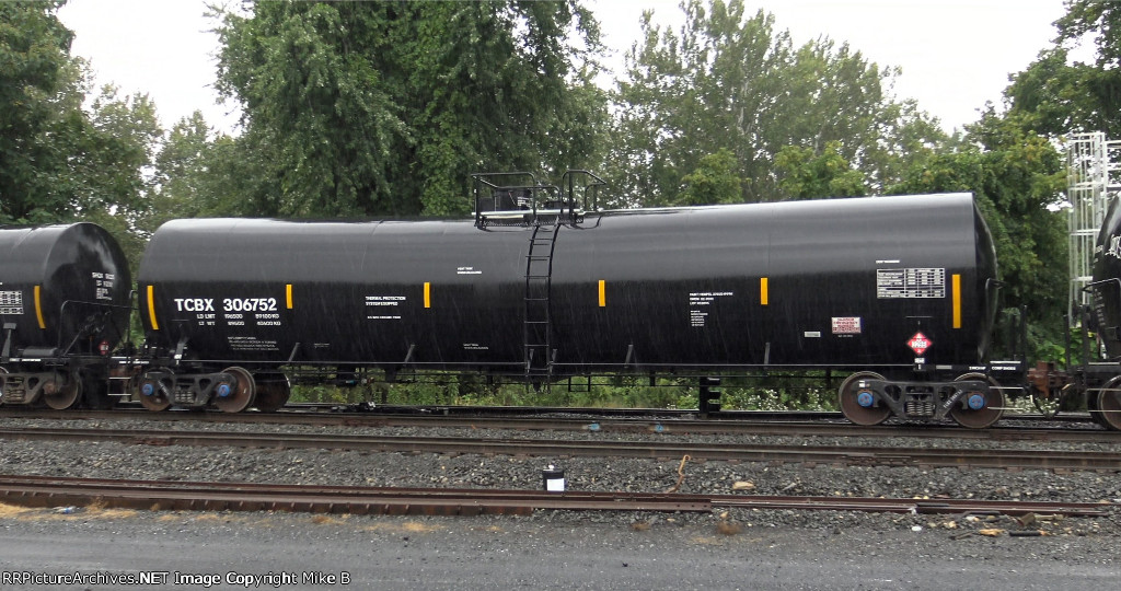 TCBX 306752