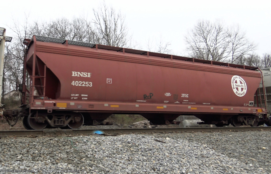 BNSF 402253