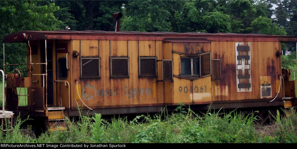 B&O 904061, side view
