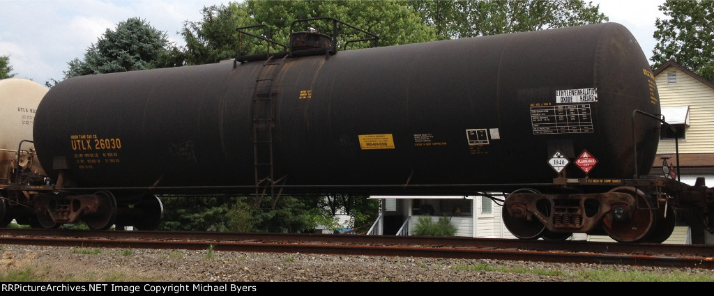 UTLX Tank Car 26030