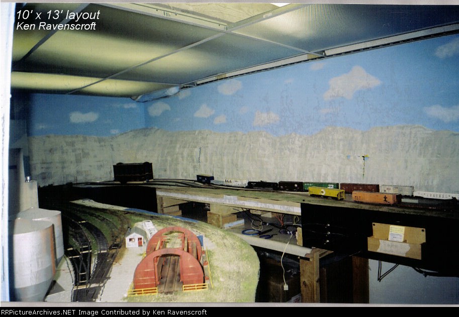 10' x 13' Pilar Valley Railway layout