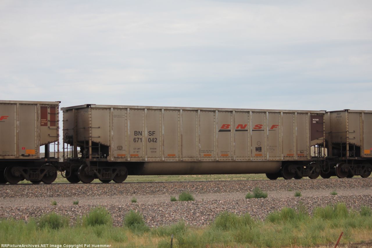 BNSF 671042