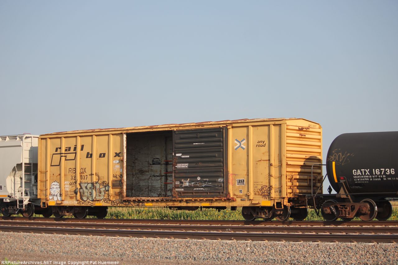 RBOX 32037