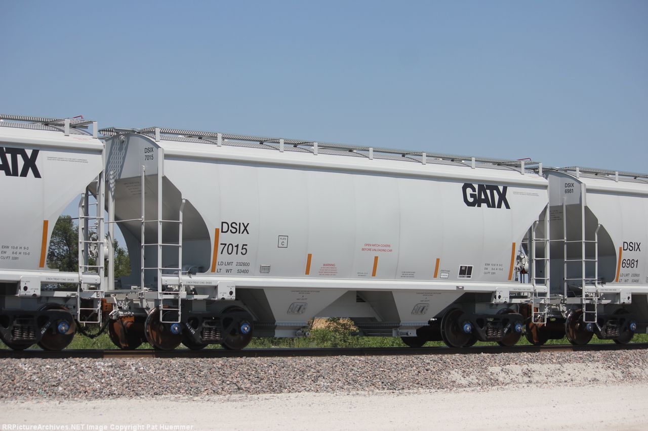DSIX 7015