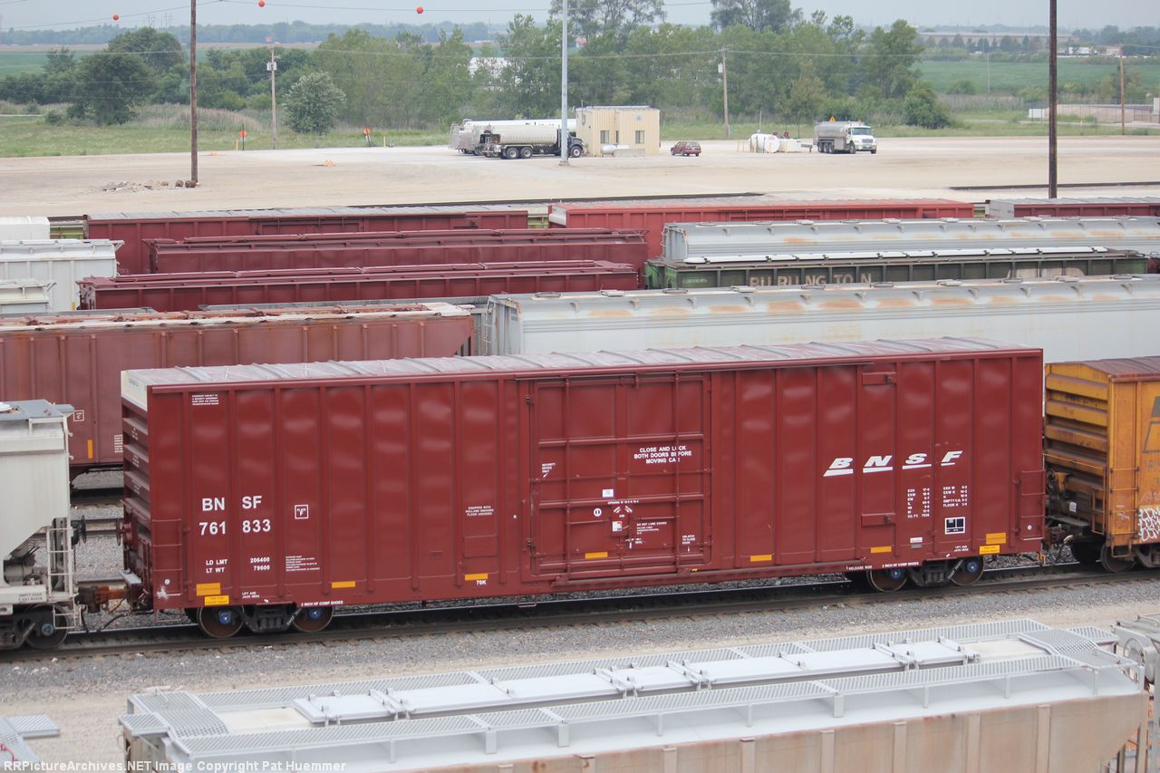 BNSF 761833