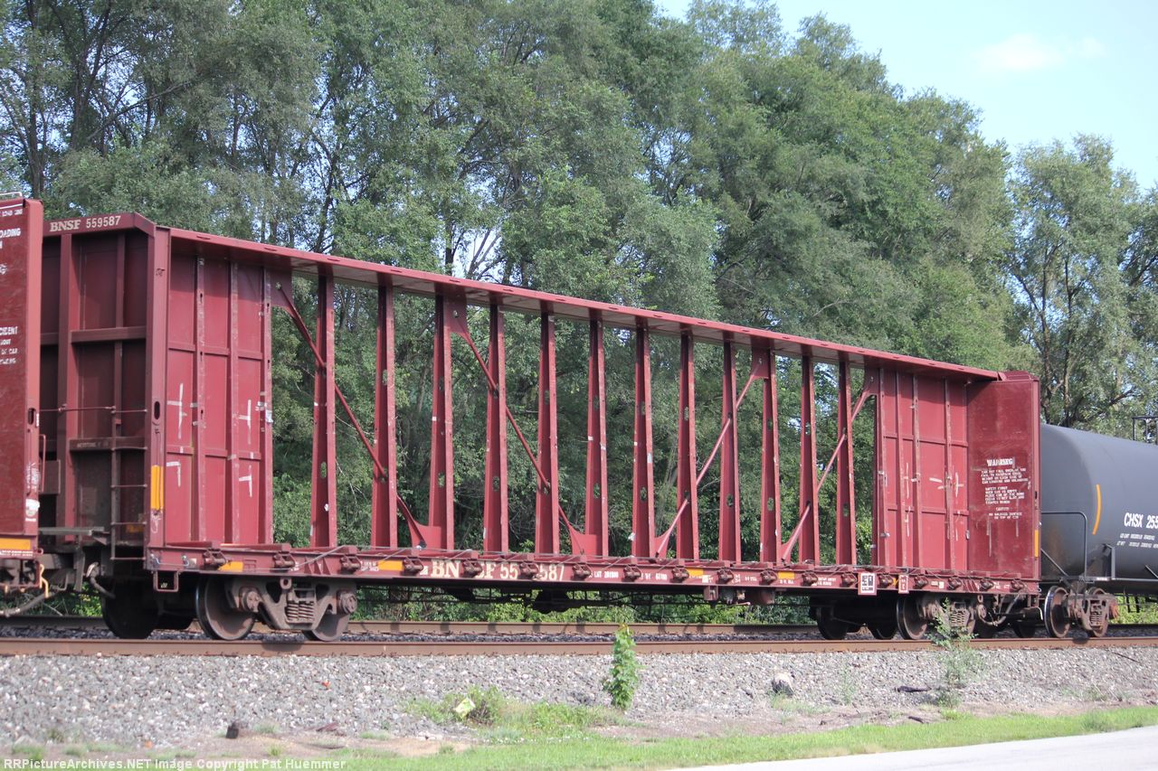 BNSF 559587