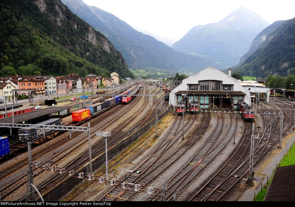 Erstfeld station - SBB Swiss Federal Railways