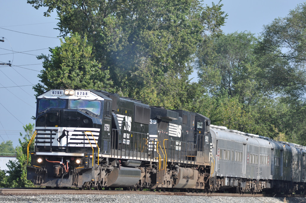 NS 6758 On NS 047 Eastbound