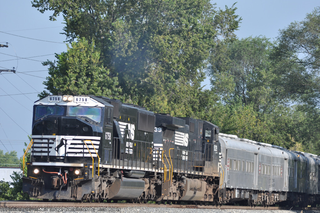 NS 6758 On NS 047 Eastbound
